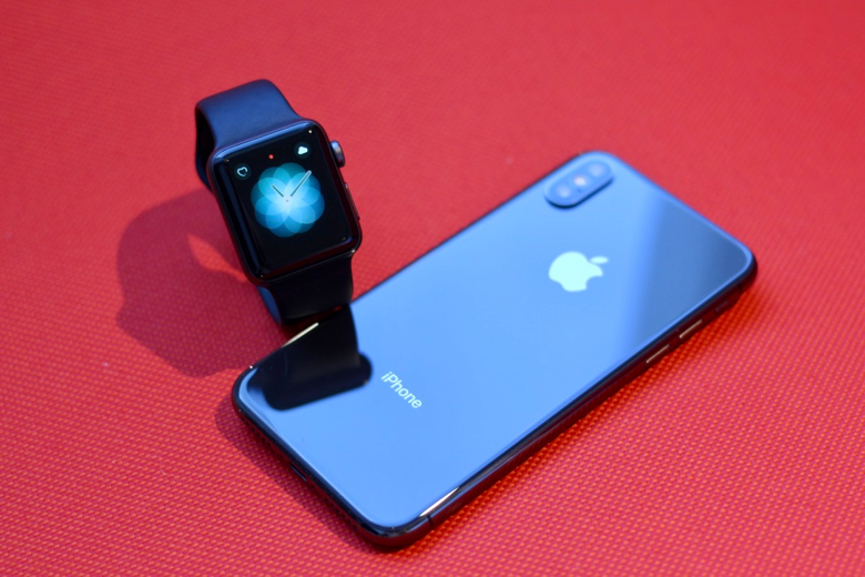 Iphone x apple hot sale watch series 3