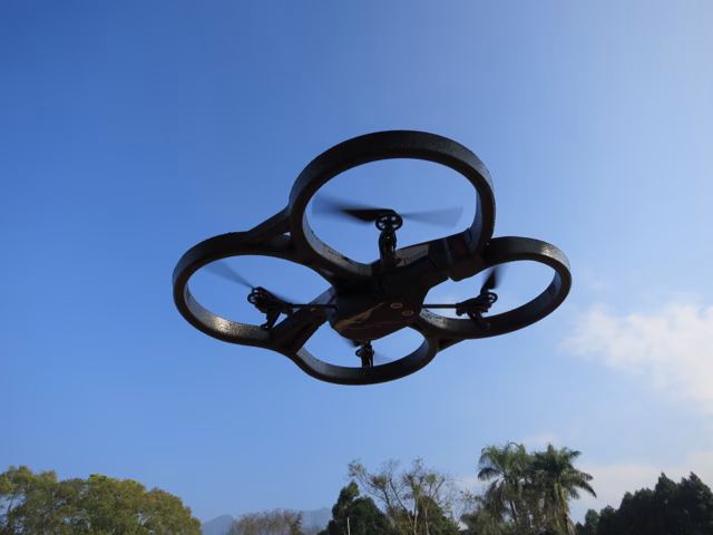 AR.Drone-025