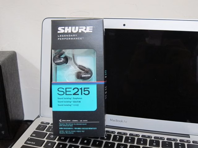 SHURE-000